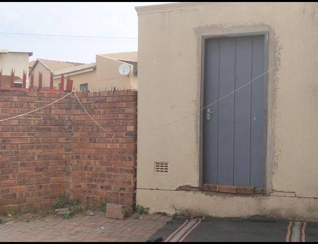 3 BEDROOM APARTMENT FOR SALE IN ORLANDO WEST